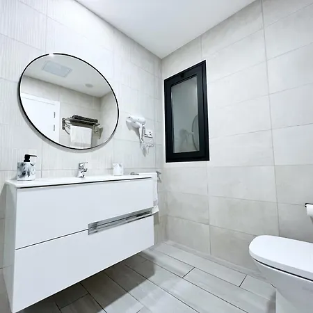Ftv Holidays Homes - Casa Relan דירה *